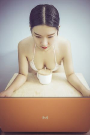 亚洲精品一品区二品区三品区_720神马在线观看